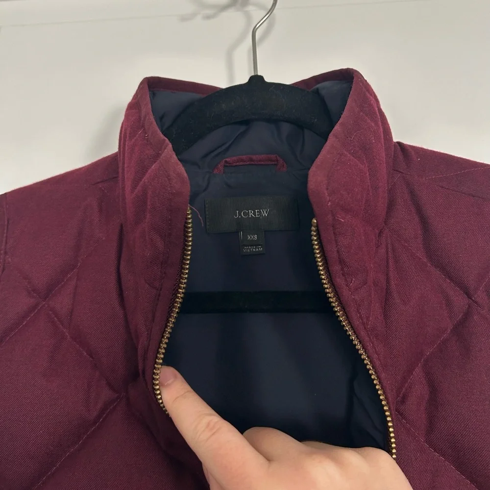 J.Crew Maroon Burgundy Quilted Puffer Vest - Picture 2 of 3